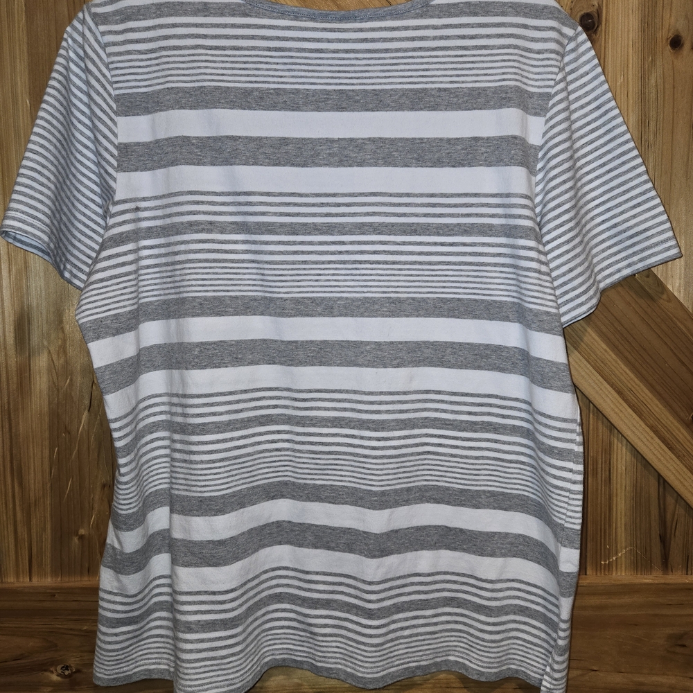 Alfred Dunner Gray Striped Women's Top Size Medium - Picture 3 of 6